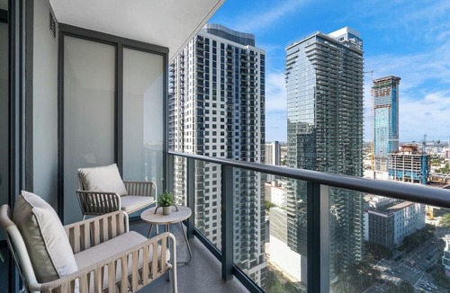 Downtown Miami Apartment | New Unit 26th floor with amazing view Miami2BR/2BA