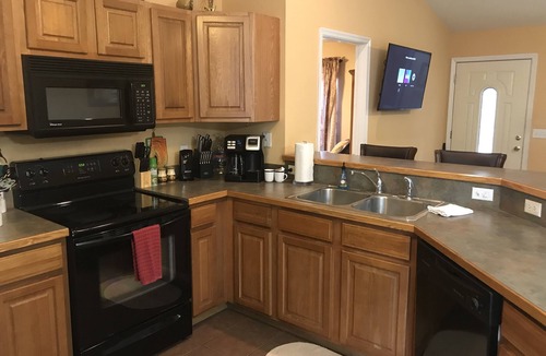 Branford House | Newer built Three/two home - Open floor plane Outside gas barbecue and fire pit