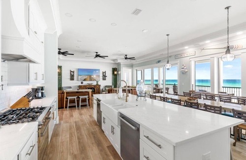 Villa Primera House | Newly built | Luxury Gulf-front Home | Private Pool | Elevator | Game Room