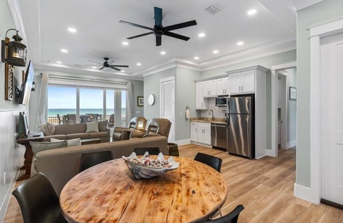 Villa Primera House | Newly built | Luxury Gulf-front Home | Private Pool | Elevator | Game Room