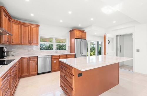 Birch Park Finger Streets House | Newly Listed Oceanfront Beach House in Fabulous Fort Lauderdale