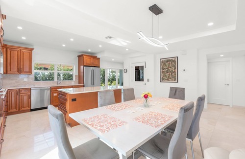 Birch Park Finger Streets House | Newly Listed Oceanfront Beach House in Fabulous Fort Lauderdale