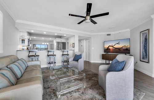 Park Shore Condo | Newly Remodeled Beautiful Condo with Spectacular Views