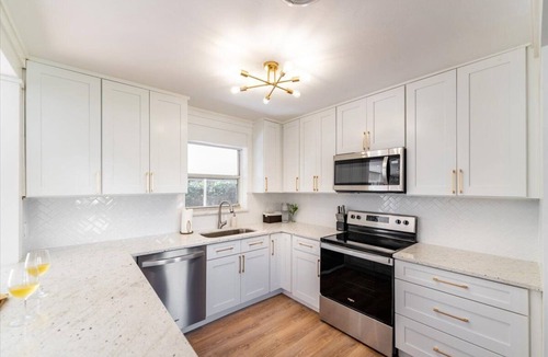 Florida Ridge House | Newly Remodeled Private Pool Home