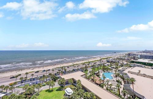 Galveston Apartment | Newly Renovated San Luis Resort luxury condo