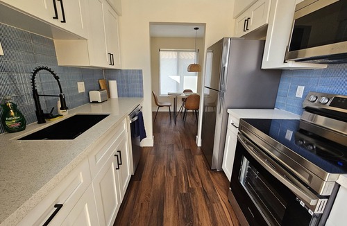 Coral Ridge Isles Apartment | Newly-Renovated, Designer Apt Close to the Beach