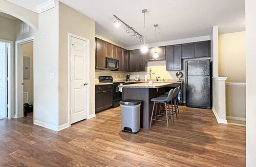 Lutz Apartment | North Tampa Sanctuary Work, Play, Relax & Unwind