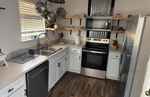 Milton House | Oakwood 3000 Destination vacation relaxation station extraordinaire