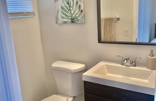 Royal Poinciana House | Oasis at Hollywood - Sleeps 4 - Unit 3