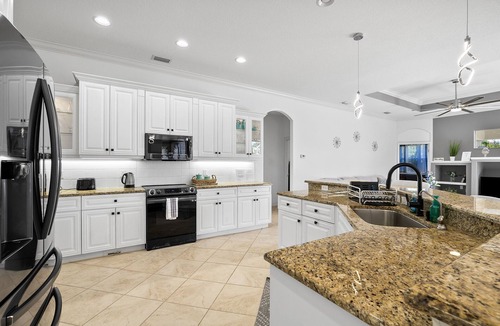 Long Meadow House | Oasis Home/Heated Pool/Fenced Big Yard/Pet Friendly
