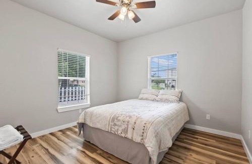 New Braunfels Villa | OasisHouse@Milltown NewBraunfels TX
