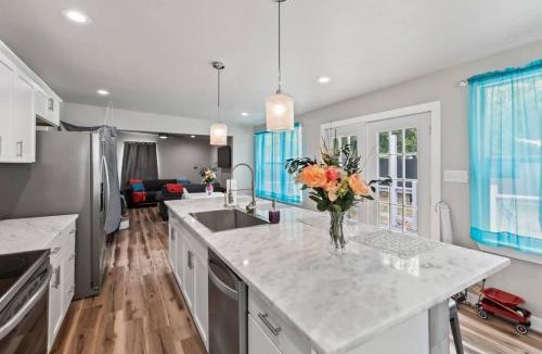 New Braunfels Villa | OasisHouse@Milltown NewBraunfels TX
