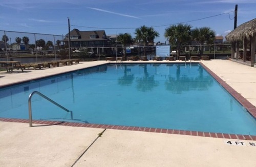 Galveston House | Ocean Dreamscape: Relax in Our Scenic 3 BR/2 BA Beach House