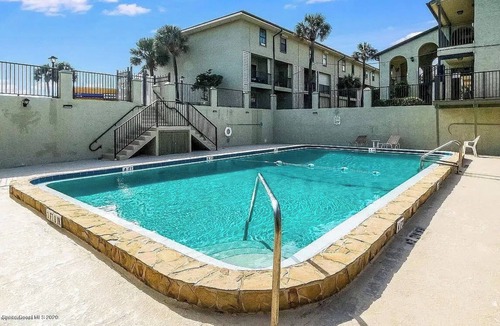 Satellite Beach Condo | Ocean front 2 bedroom 2 bath 1st floor heated pool condo