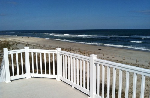 Ship Bottom House | Ocean Front Single Family house