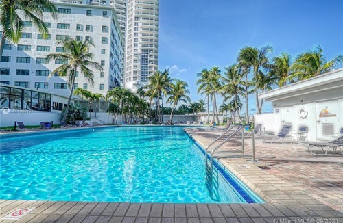 Mid Beach Apartment | Ocean Front Units at Miami Beach