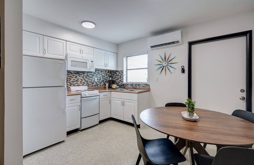 Deerfield Beach Hotel | Ocean Villas of Deerfield