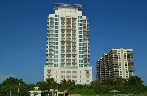 Singer Island Resort | Oceanfront - 2 Bedroom - Marriott's Oceana Palms - Full Resort Access