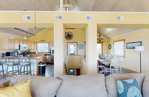 Waves House | Oceanfront, dog-friendly house with private hot tub, pool, AC, & lovely views