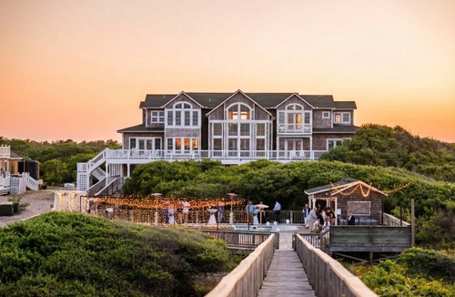 Corolla House | Oceanfront Estate | Sleeps 102 | Weddings & Events | 46BR Corolla 4x4 OBX