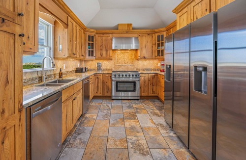 Corolla House | Oceanfront Estate | Sleeps 62 | Weddings & Events | 28BR | Corolla 4x4 OBX