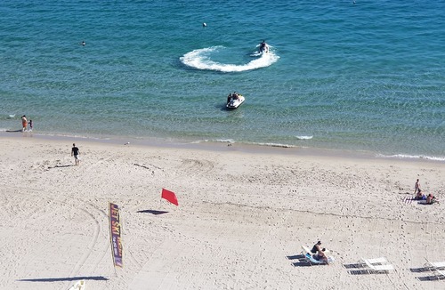 Galt Mile Apartment | Oceanfront Fort Lauderdale Vacation Rental Condo With Pool. Direct Beachfront.