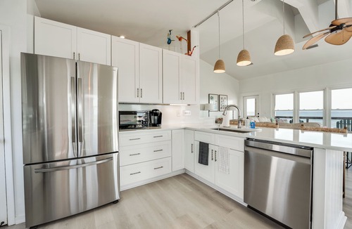 South Ponte Vedra Beach House | OCEANFRONT HOUSE, FRESHLY RESTORED BEACH, PET FRIENDLY, MINUTES TO ST AUGUSTINE!