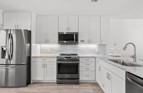 Biltmore Beach Condo | Oceanfront-Largo Mar, 3BR/3BA, Beachfront-Townhouse, Free Beach Chairs+Umbrellas