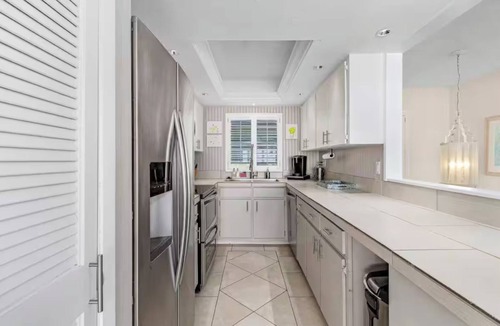 Bokeelia House | Oceanfront Multi-Family Retreat . 4 Bed, 4.5 Bath . 2 Fully Equipped Kitchens