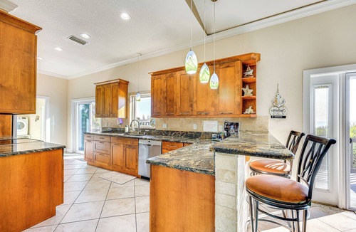 Beverly Beach Cottage | Oceanfront Oasis in Flagler Beach w/Views!