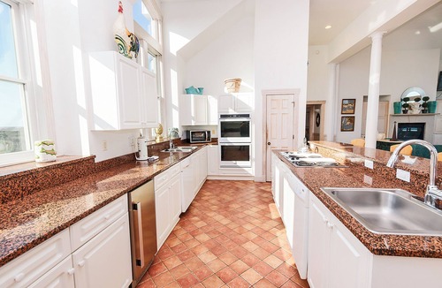 Pine Island House | OCEANFRONT, Ocean Views, Pool, Hot Tub, PI202, Turtle Key