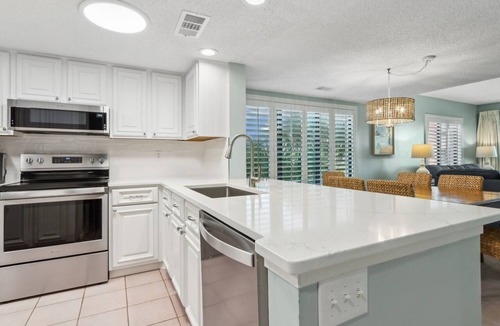 Amelia City Condo | Oceanfront | Pool View | Gorgeously Furnished 3rd Floor Amelia Surf and Racquet Condo