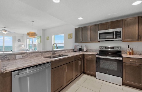 Ocean View Halifax Estates Condo | 🌊Oceanfront 4BR-Breathtaking Ocean Views-Great Amenities-Daytona Aruba 206-🌊