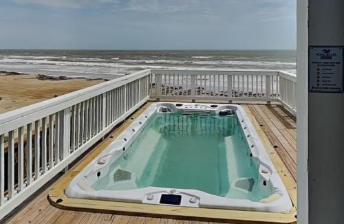 Jamaica Beach House | Oceans Edge by Ryson Vacation Rentals