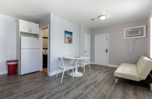 Hollywood Apartment | OceanSide Boutique Hotel - Hollywood