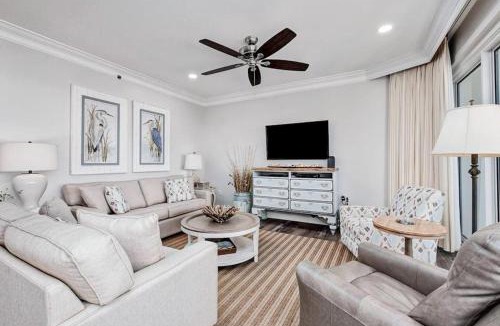 Sandestin House | Oceanview Condo with Pools and Hot Tub