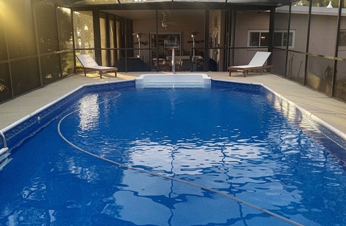 Panacea House | Ochlockonee Bay 4 bedrooms, waterfront, pool, dock, fishing.