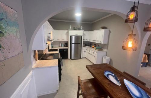 Galveston Apartment | Octopus Suite