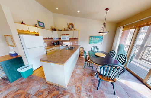 Mountain House Condo | On River Trail! End Unit Near Hot Tubs. Walk to Festivals, Dining, Shops