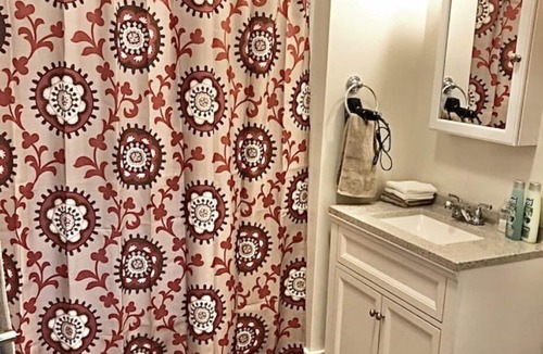 Westcliffe House | Open Concept, full kitchen , and sleeping for 6, dogs allowed