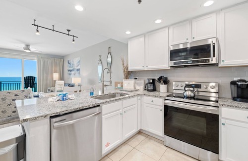 Panama City Beach Resort | *Open July 27 - Aug 2nd!* Beautiful condo!