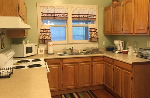 McIntosh House | Orange Blossom in Historic McIntosh