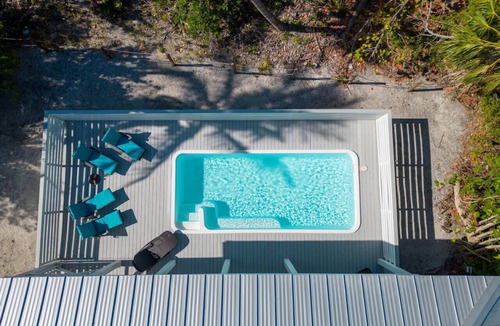 Jose's Hideaway House | ☀️ Osprey`s Nest | Relaxing Coastal Pool Retreat | Sunset Cruise & Ferry Travel Included