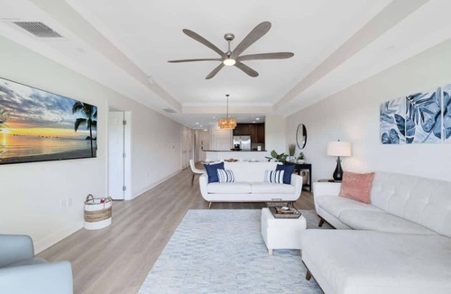 Reunion Condo | Outstanding condo with sensational views on golf r