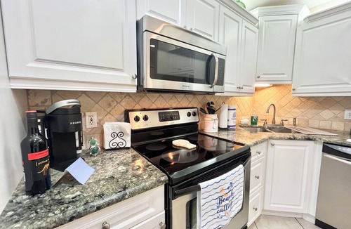 Fort Pierce Condo | OV 625 Pond/Bridge View Condo-Paradise Vacation Rental in Ocean Village