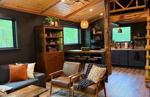 Board Camp Cabin | Owl’s Nest #4 at The Lodge at Cedar Creek Crossing