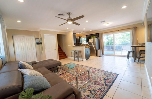 Hallandale Beach House | "Palm Estate" - Spacious 3 bed, 3 bath, 2 story single family home with pool