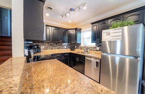 Hallandale Beach House | "Palm Estate" - Spacious 3 bed, 3 bath, 2 story single family home with pool