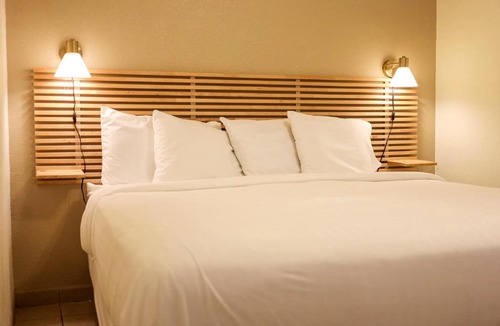 South Padre Island Hotel | Palms Resort & Cafe on the Beach