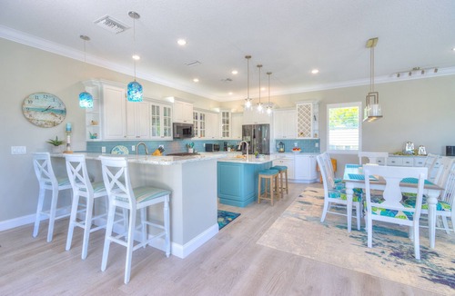 Bay Esplanade House | Panoramic Beach Views Coastal Dream Home w/Pool ➠ 870 Bay Esplanade